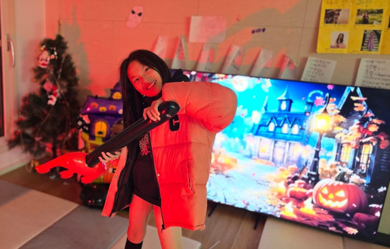 애플 팔아서 할로윈 파티하였습니다.