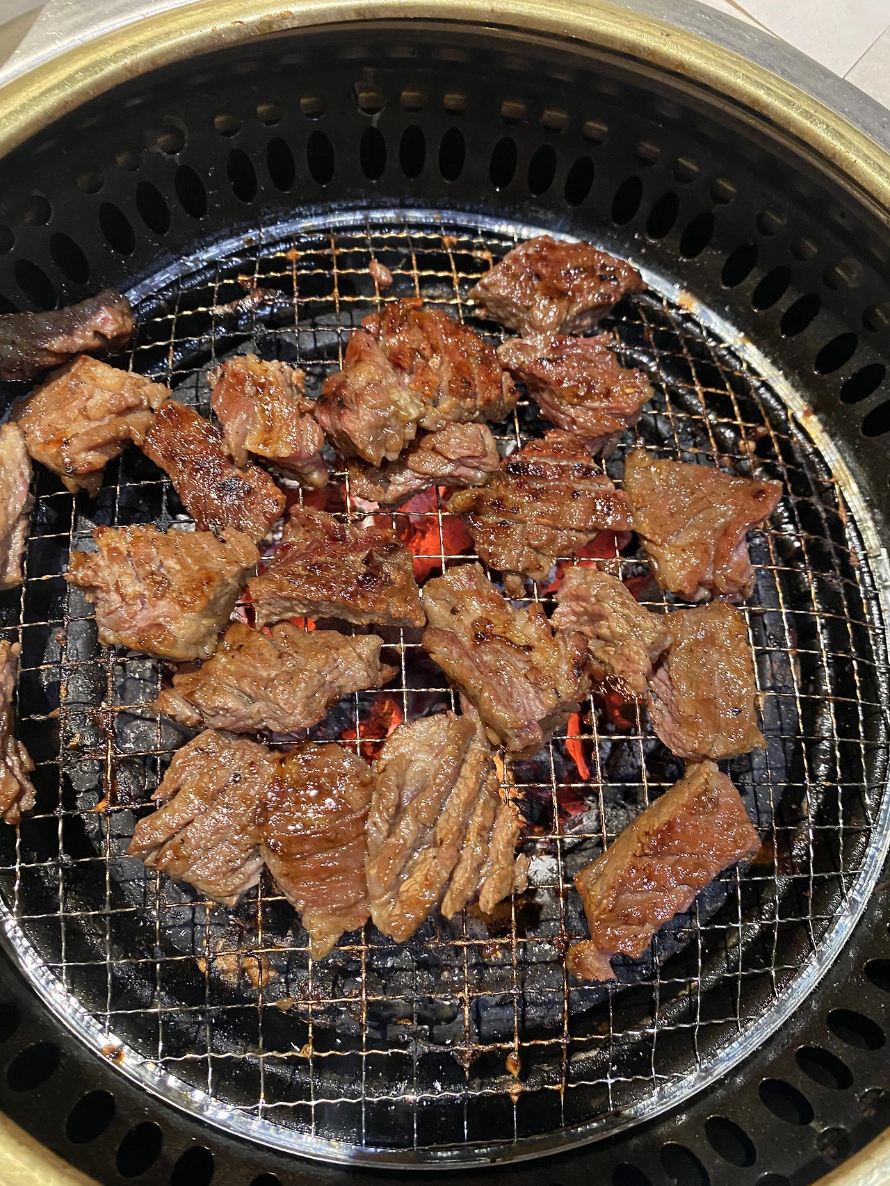 구워주는 고기집.송추 가마골. 체인점. 판교역