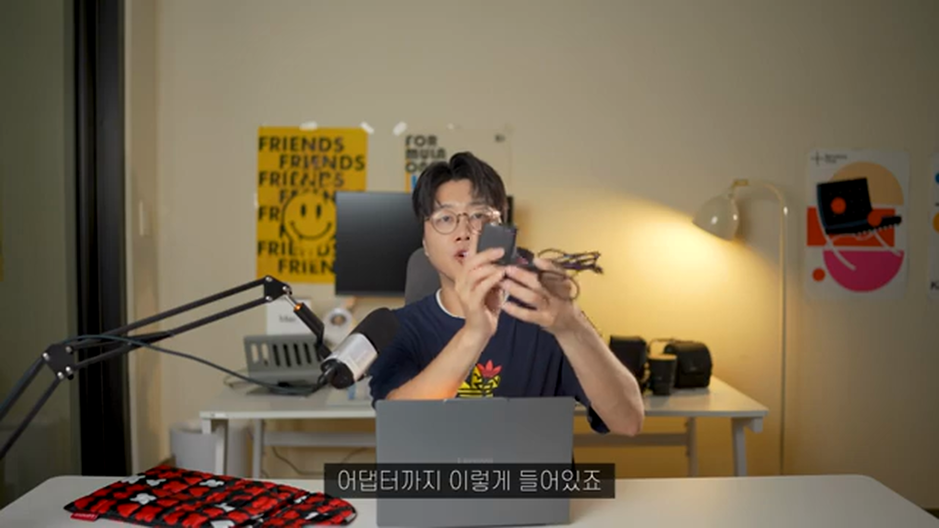 레노버 2026 Yoga Slim 7 14인치 리뷰: 1.15kg에 담은 Ryzen AI 7과 2.8K OLED 120Hz
