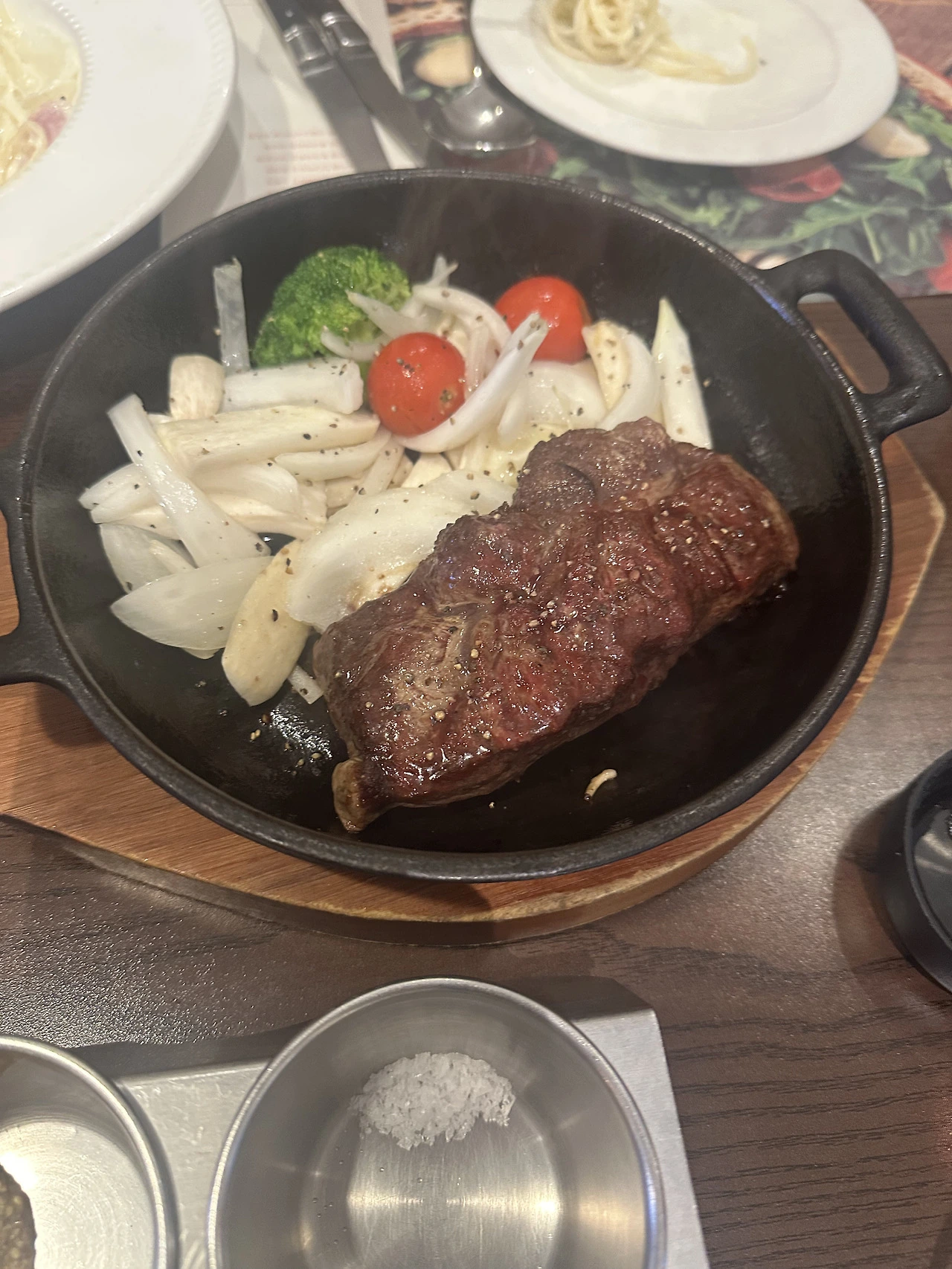 신촌 현백 맛집. 10층. 시그니처랩