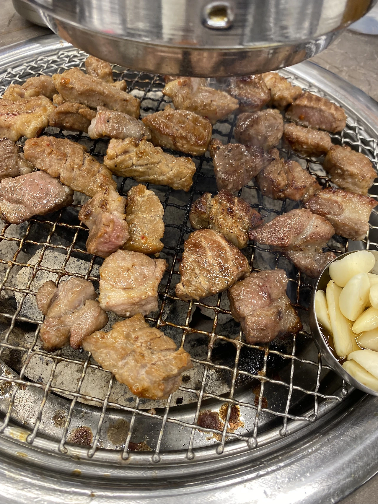 신촌역 고기맛집. 통큰 갈비