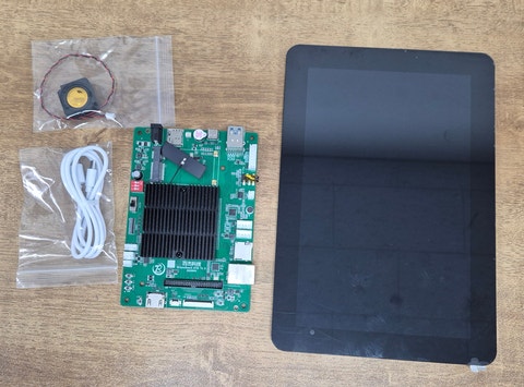 HelperBoard A733 + 10.1인치 C 터치 개발 보드 도착